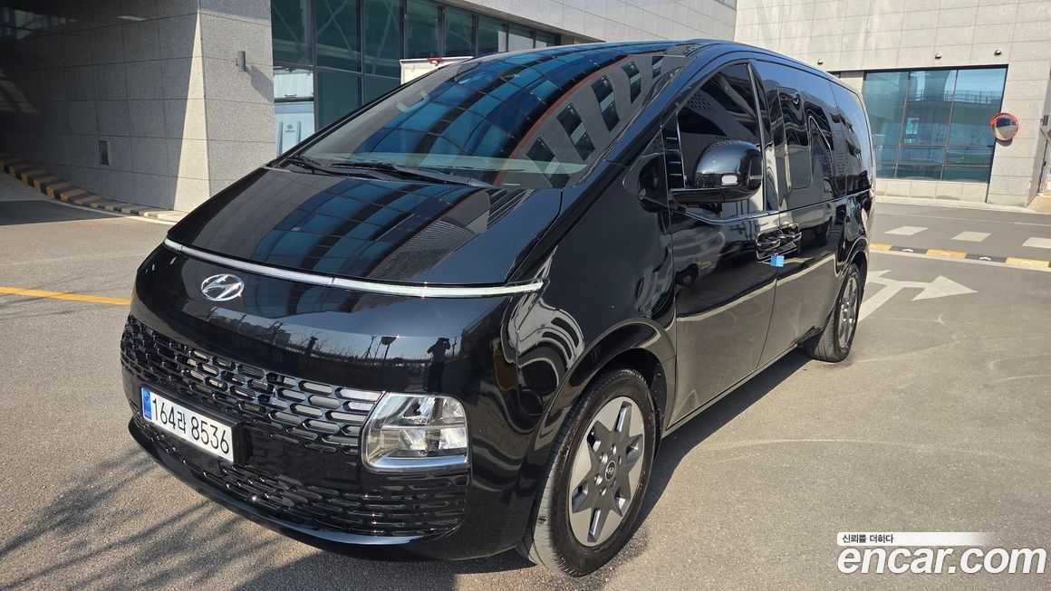 Hyundai Staria 2024