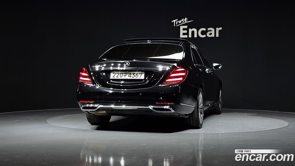 Mercedes-Benz S-Class 2018