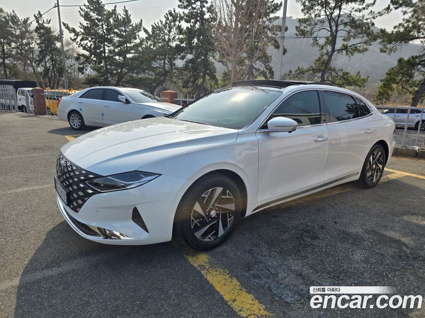 Hyundai Grandeur 2022