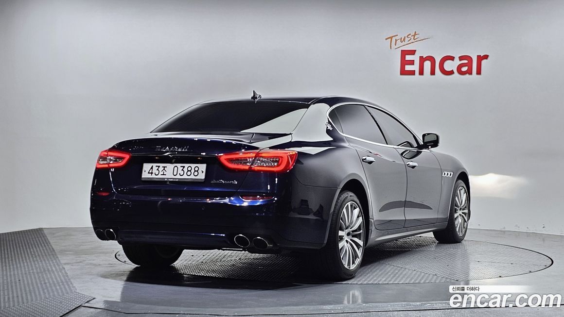 Maserati Quattroporte 2016