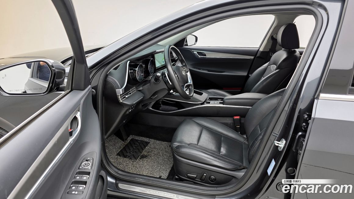 Hyundai Grandeur 2020