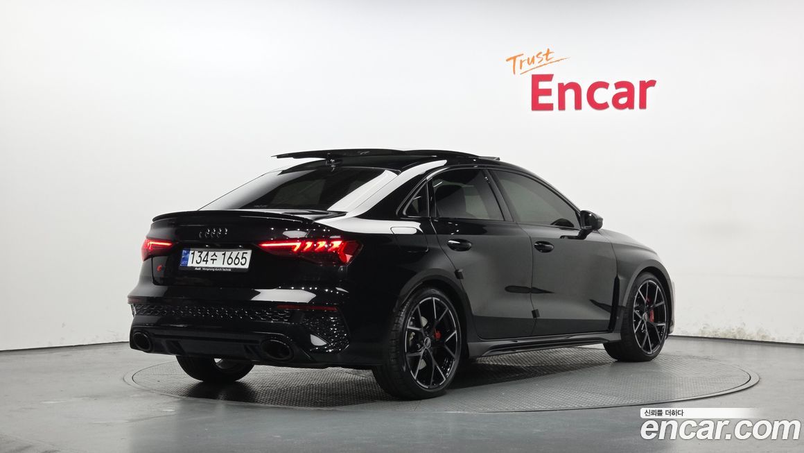 Audi RS3 2023