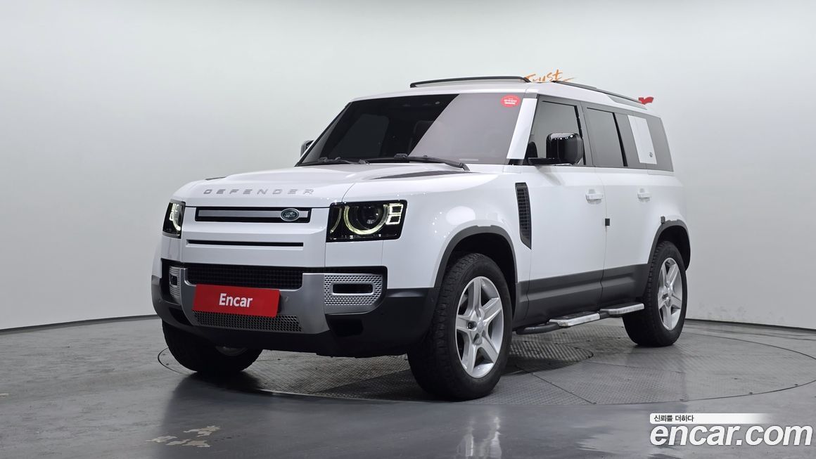Land Rover Defender 2022