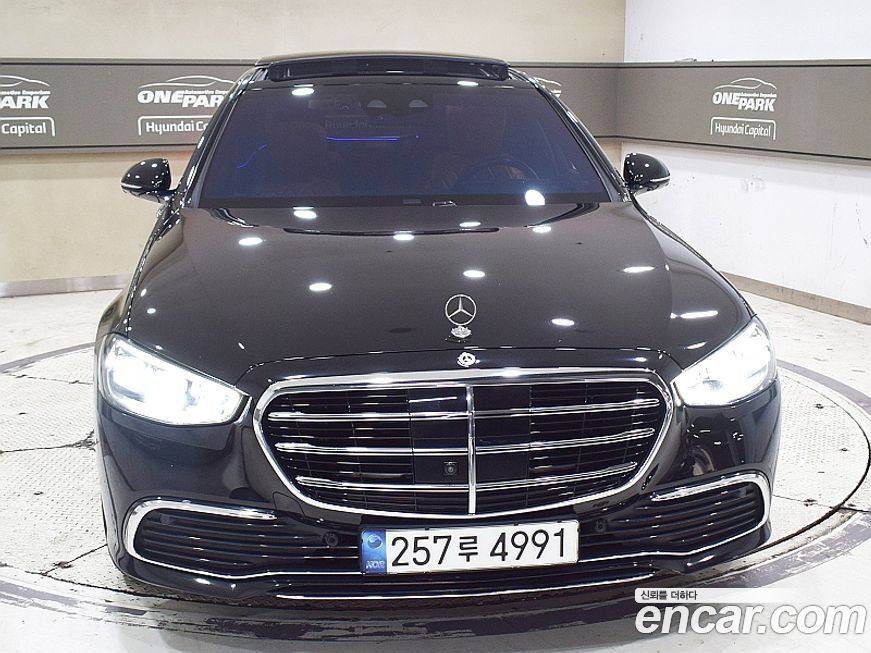 Mercedes-Benz S-Class 2022