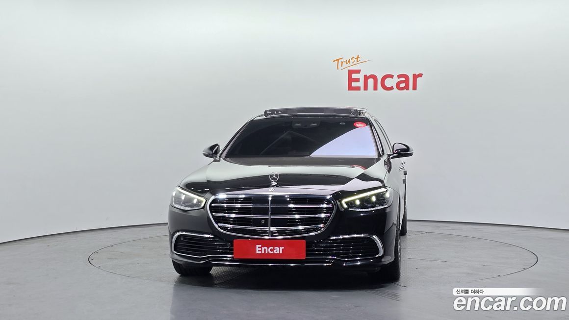 Mercedes-Benz S-Class 2021