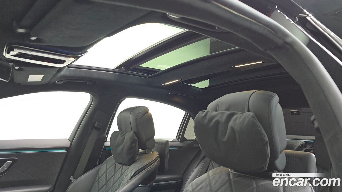 Mercedes-Benz S-Class 2021