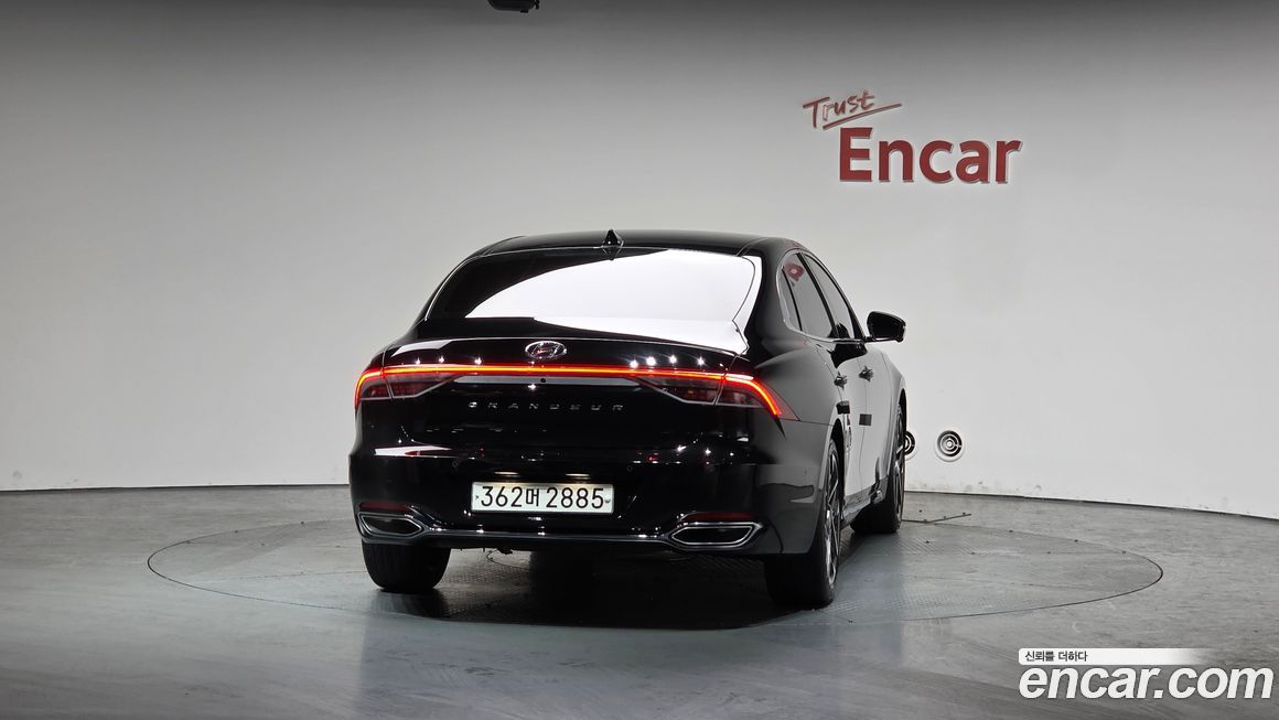 Hyundai Grandeur 2021