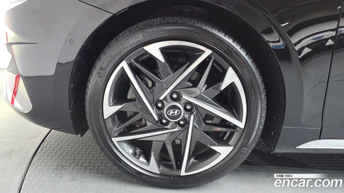 Hyundai Grandeur 2021