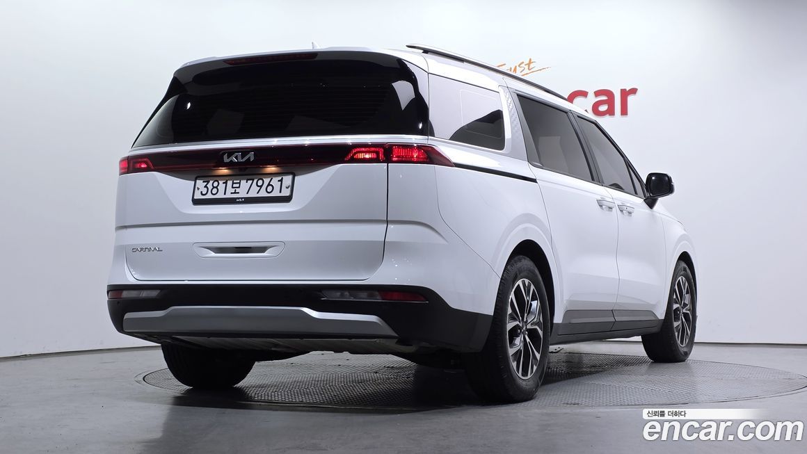 Kia Canival 2023