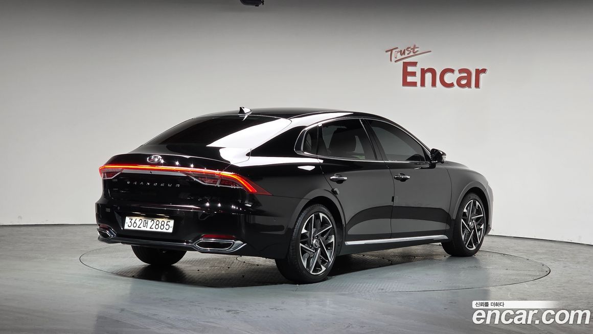 Hyundai Grandeur 2021