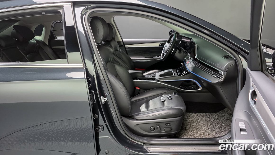 Hyundai Grandeur 2020