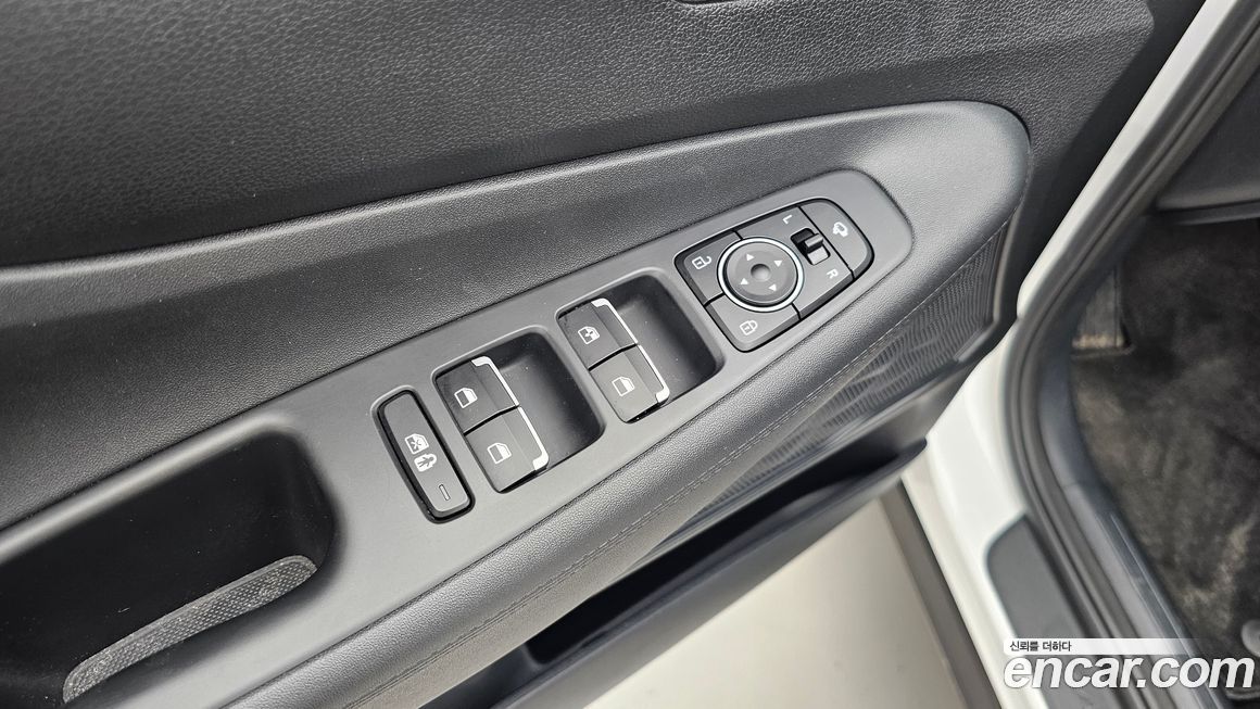 Hyundai Santafe 2022