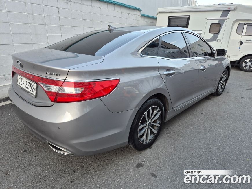 Hyundai Grandeur 2011