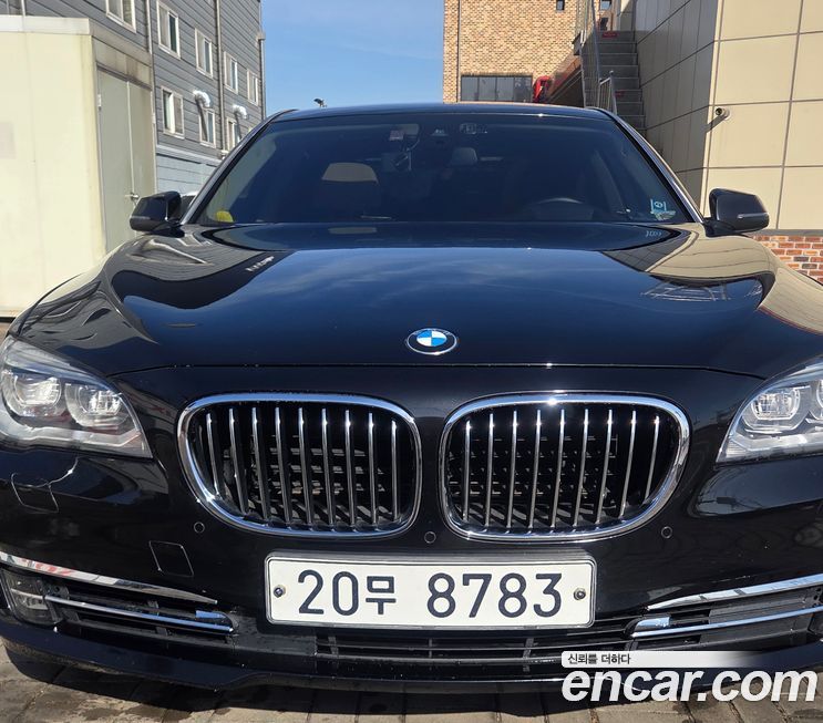 BMW 7-Series 2013
