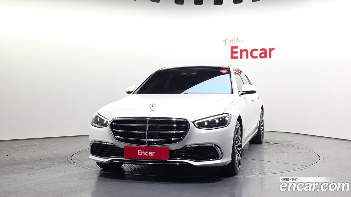 Mercedes-Benz S-Class 2022