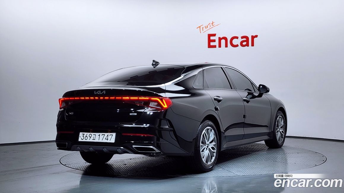 Kia K5 2023