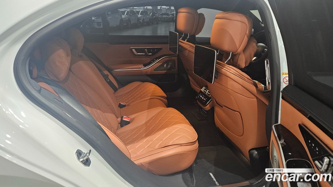 Mercedes-Benz S-Class 2025