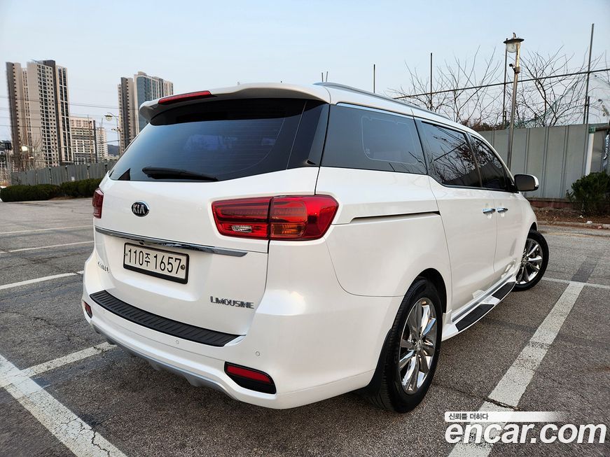 Kia Canival 2019