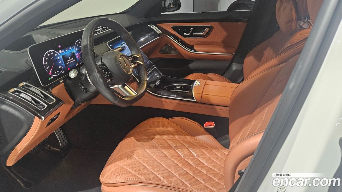 Mercedes-Benz S-Class 2025