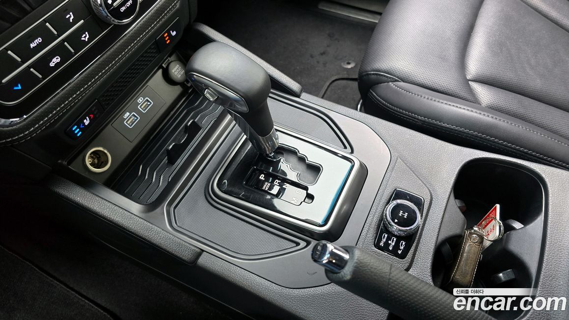 KG_Mobility_Ssangyong Rexton 2023