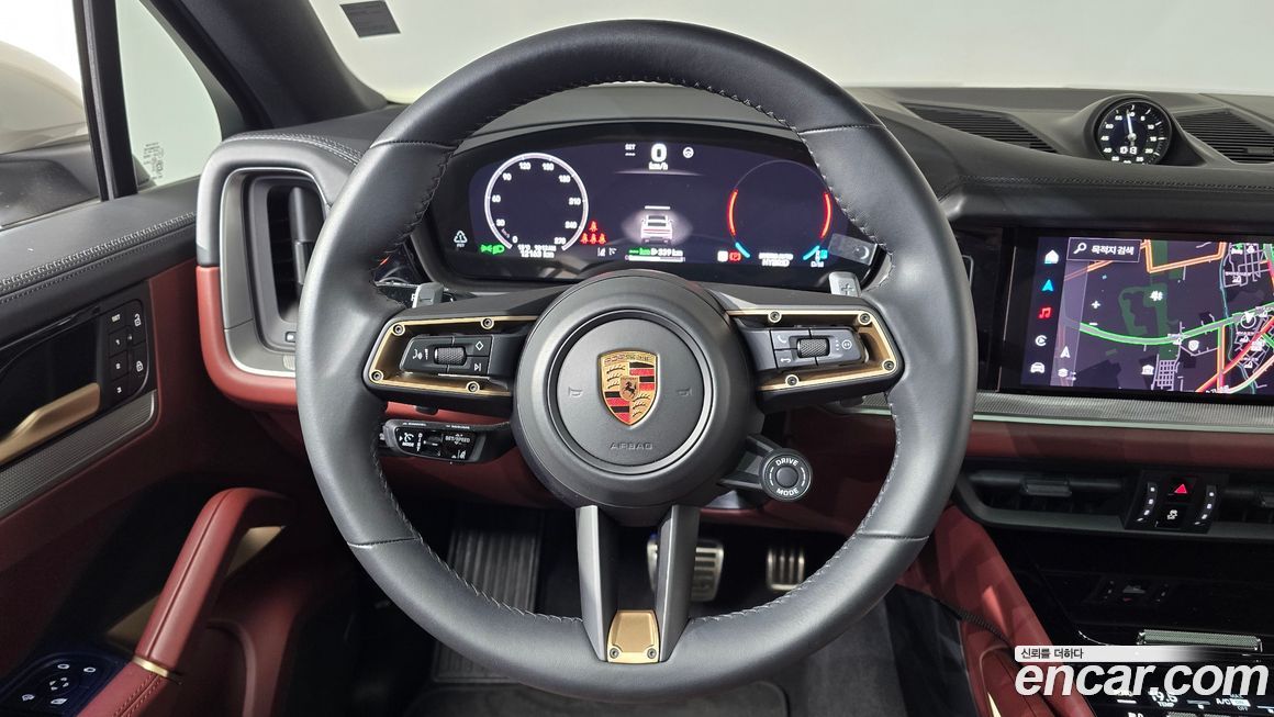 Porsche Cayenne 2025