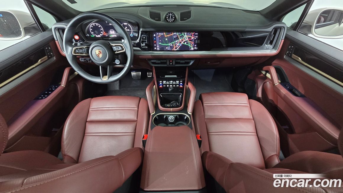 Porsche Cayenne 2025