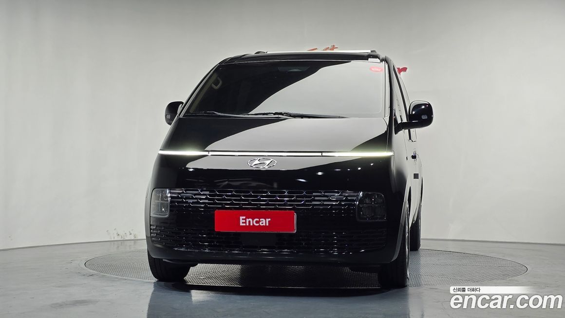 Hyundai Staria 2022