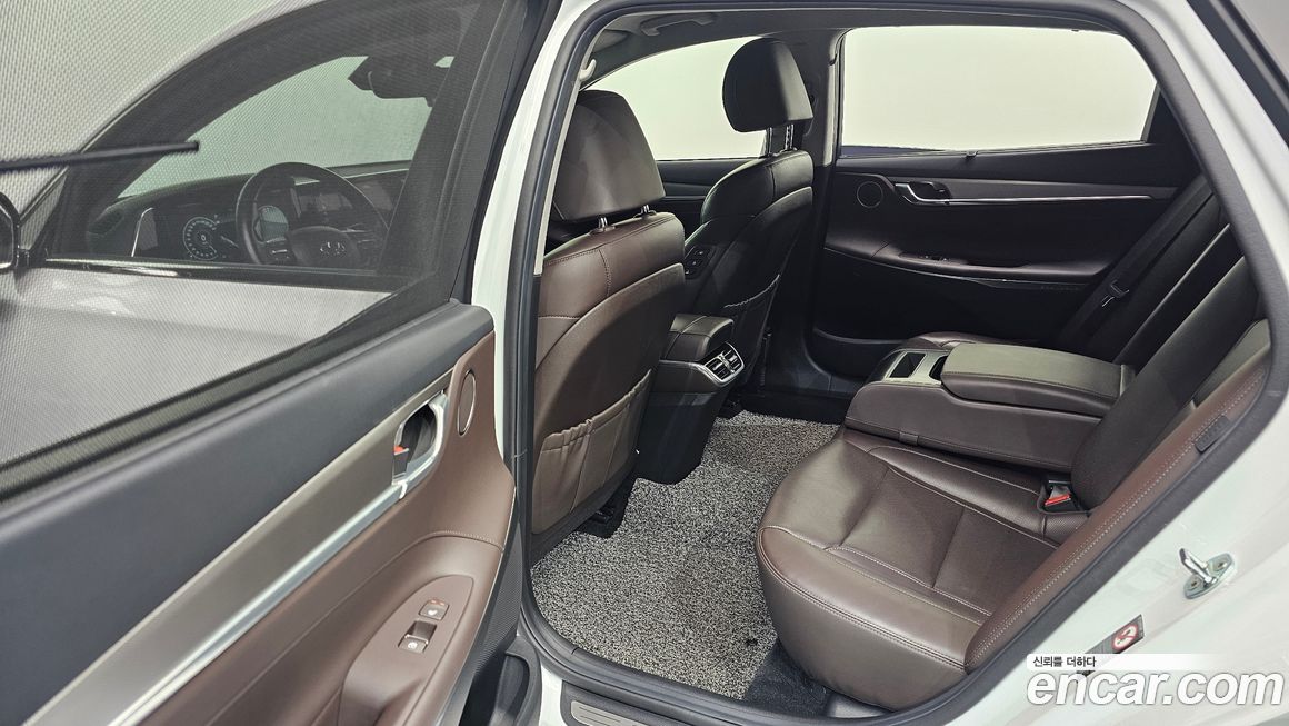 Hyundai Grandeur 2020