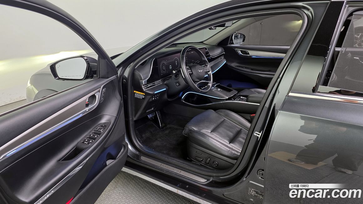 Hyundai Grandeur 2020