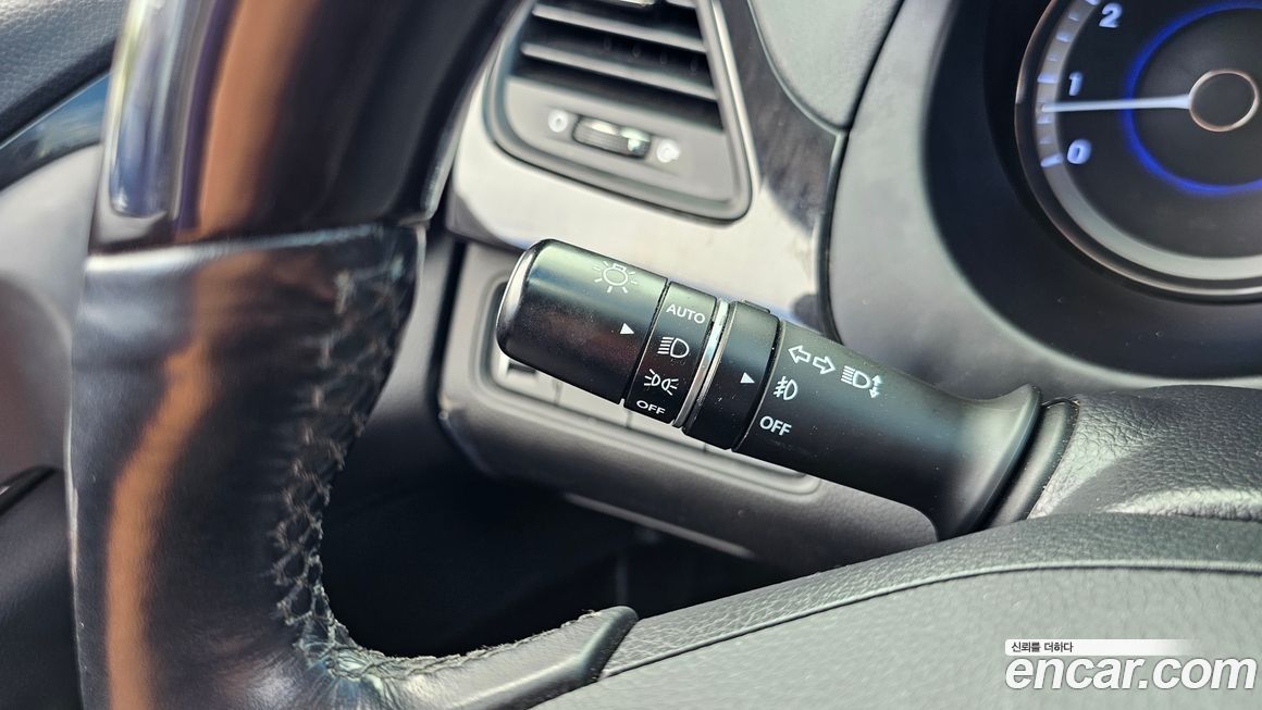 Hyundai Grandeur 2016