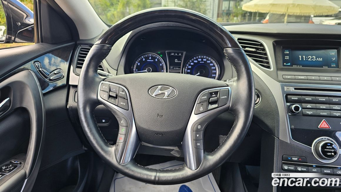 Hyundai Grandeur 2016