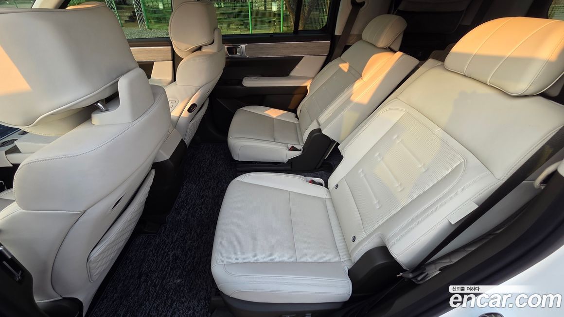 Hyundai Santafe 2025