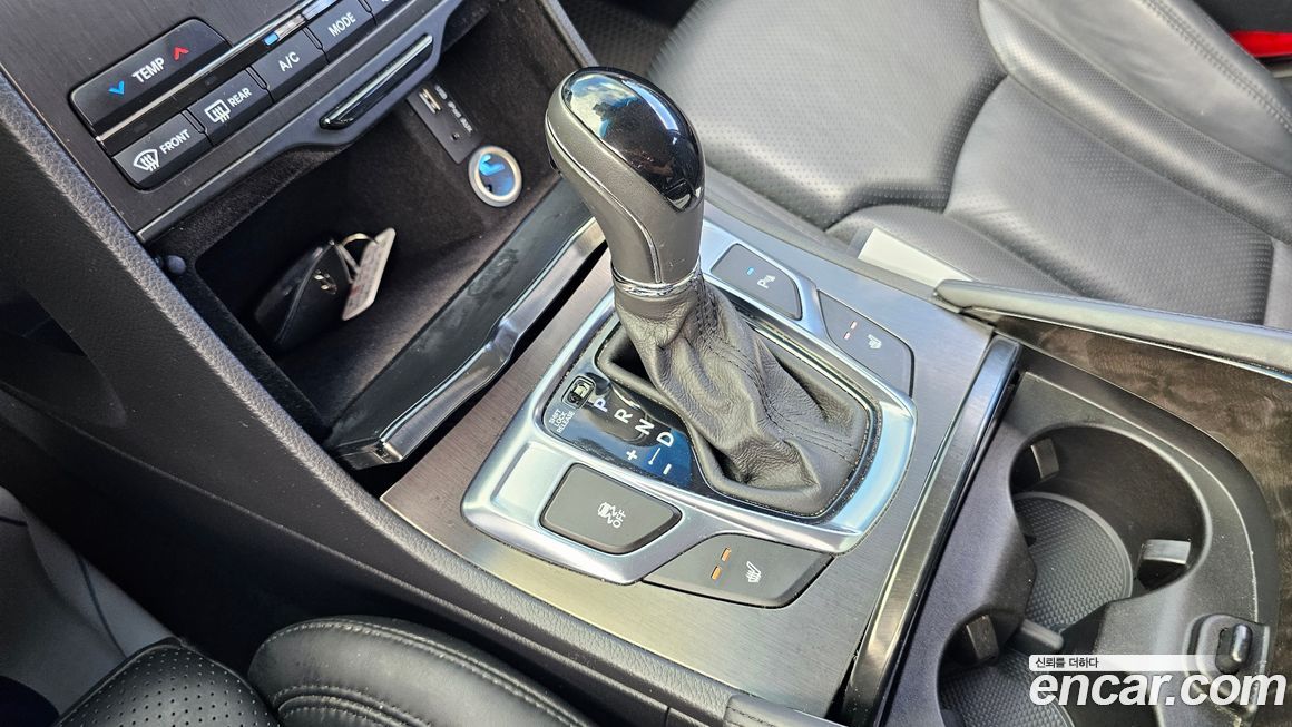 Hyundai Grandeur 2016