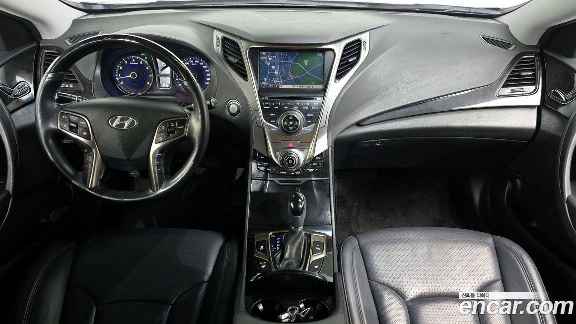 Hyundai Grandeur 2012