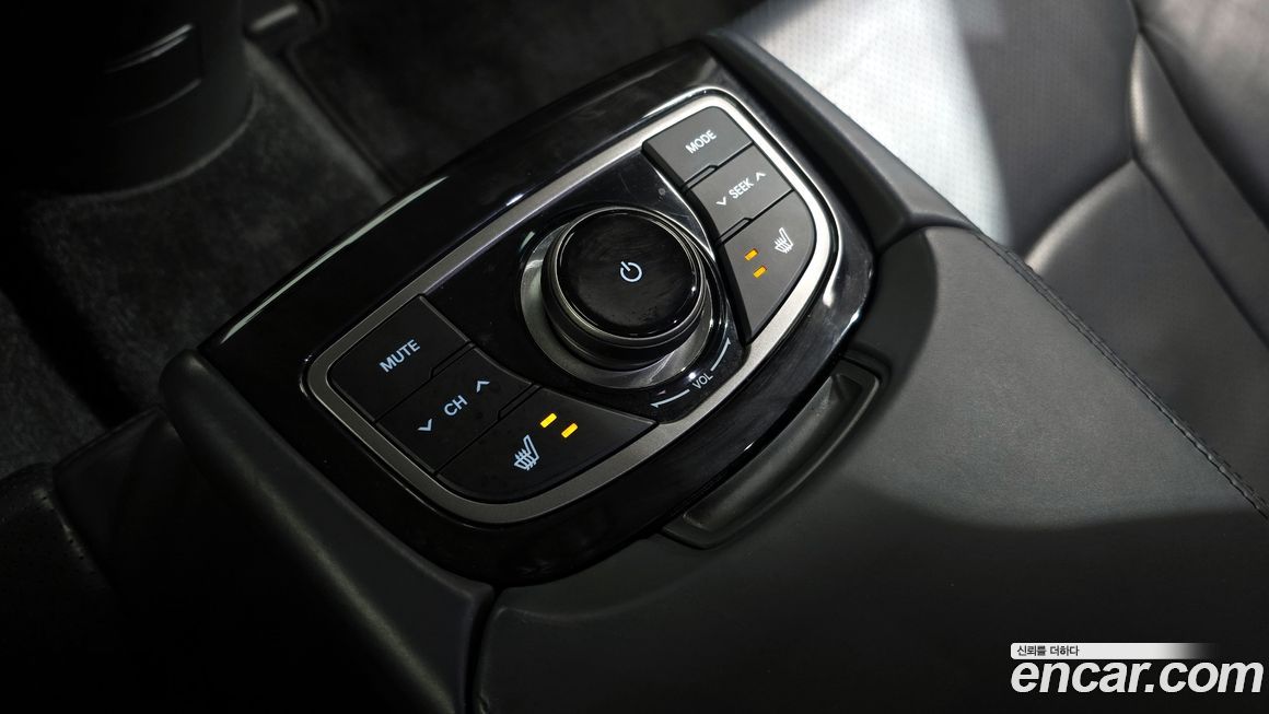 Hyundai Grandeur 2012