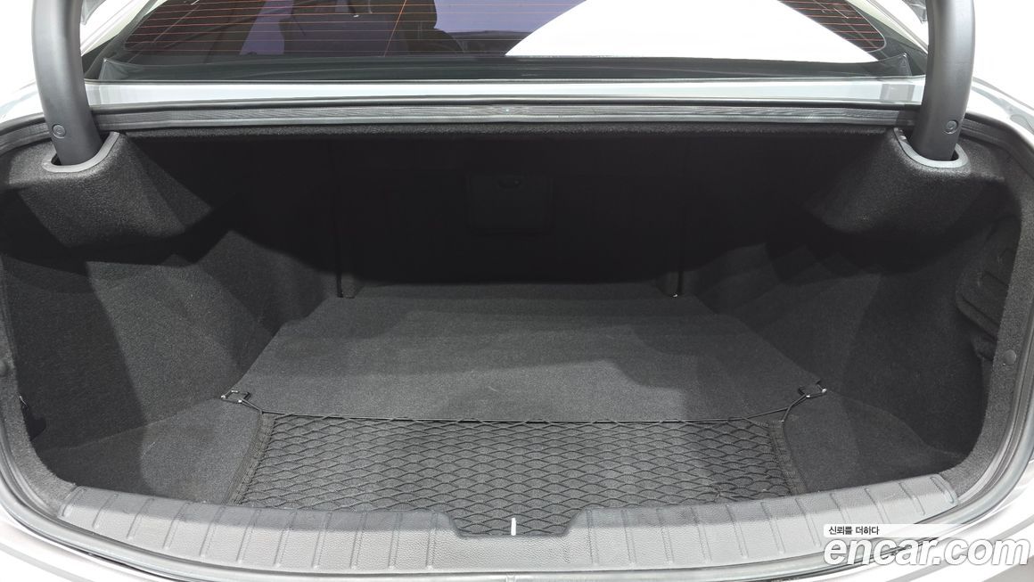 Hyundai Grandeur 2012