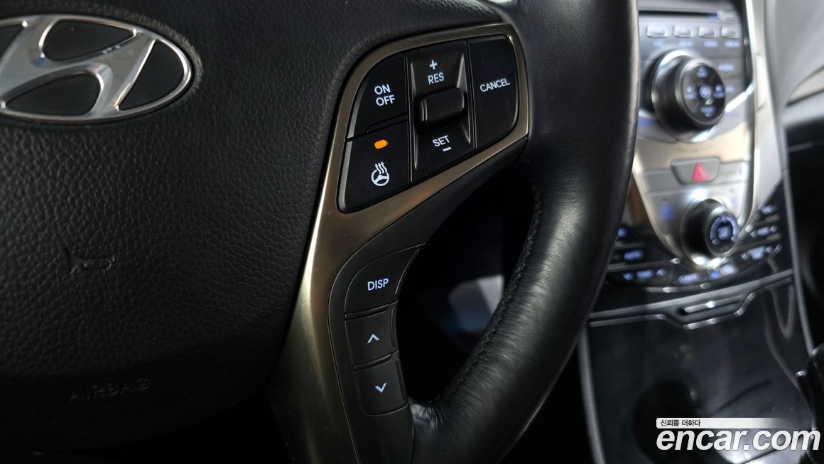 Hyundai Grandeur 2012