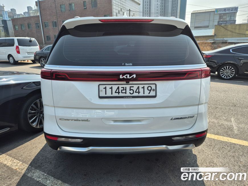 Kia Canival 2021