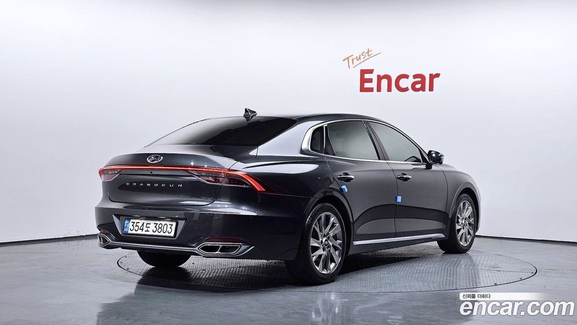Hyundai Grandeur 2020