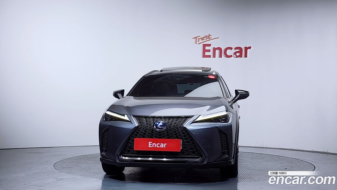 Lexus UX 2020