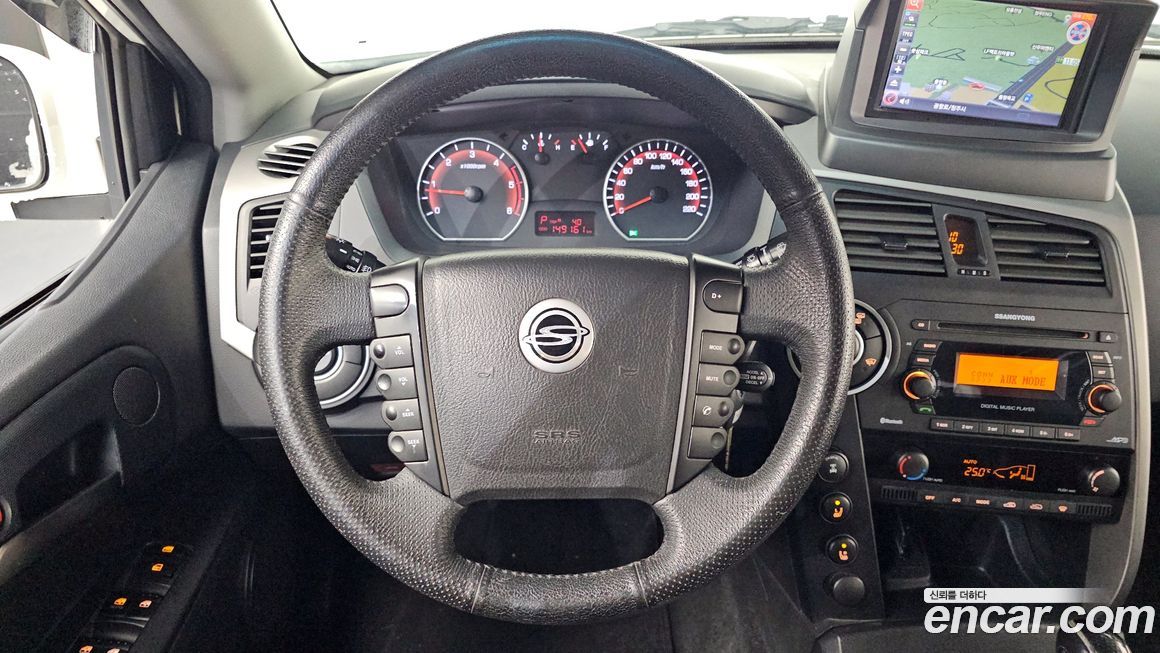 KG_Mobility_Ssangyong KORANDO 2013