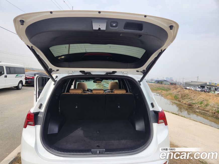 Hyundai Santafe 2022