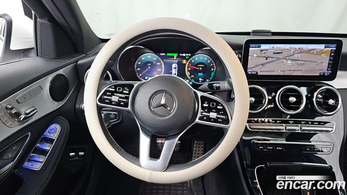 Mercedes-Benz C-Class 2020