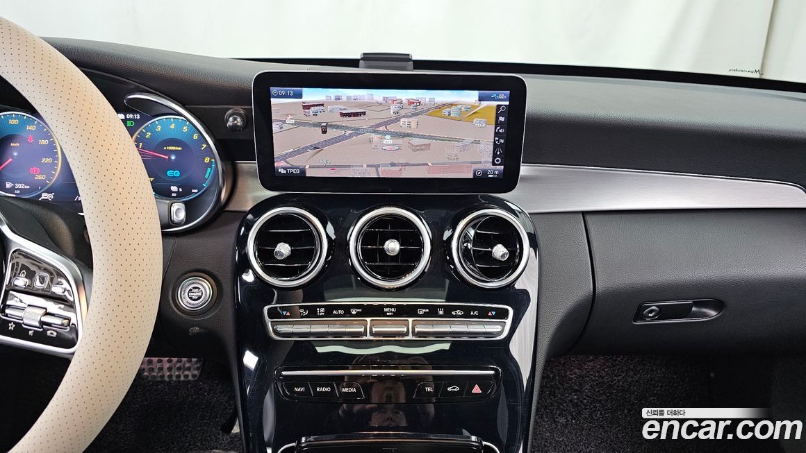 Mercedes-Benz C-Class 2020