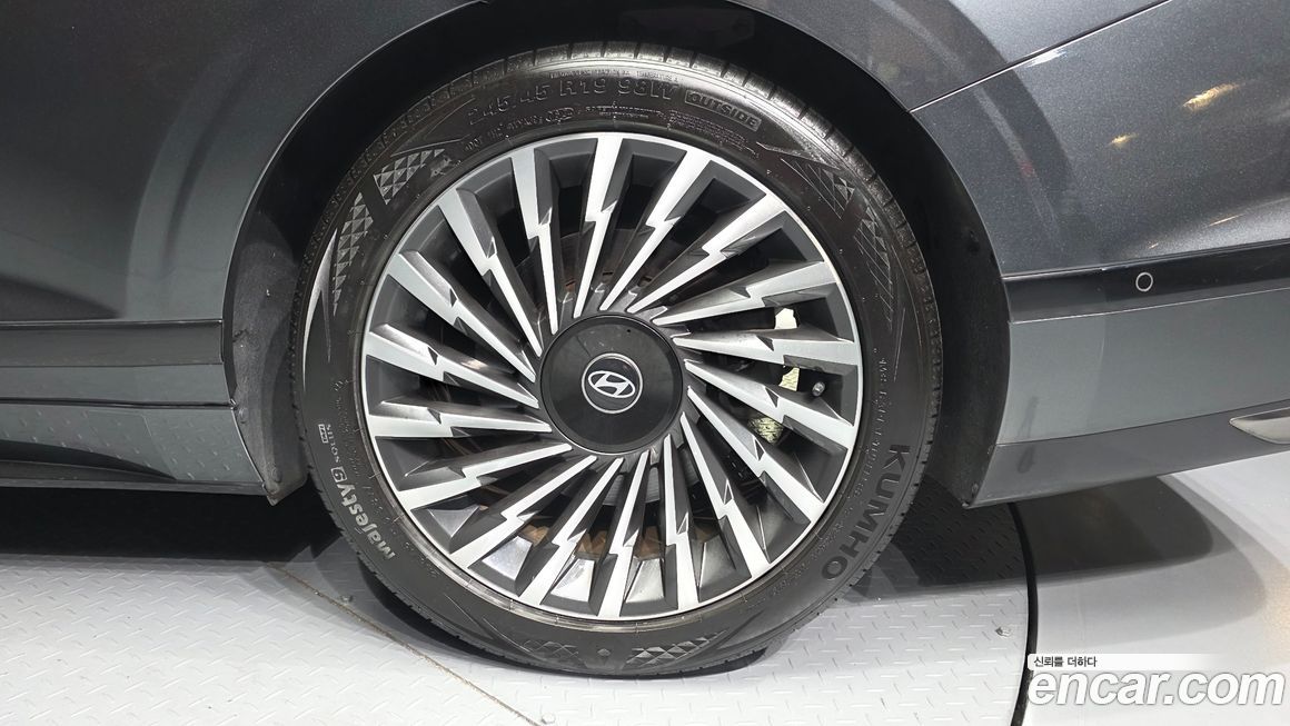 Hyundai Grandeur 2023