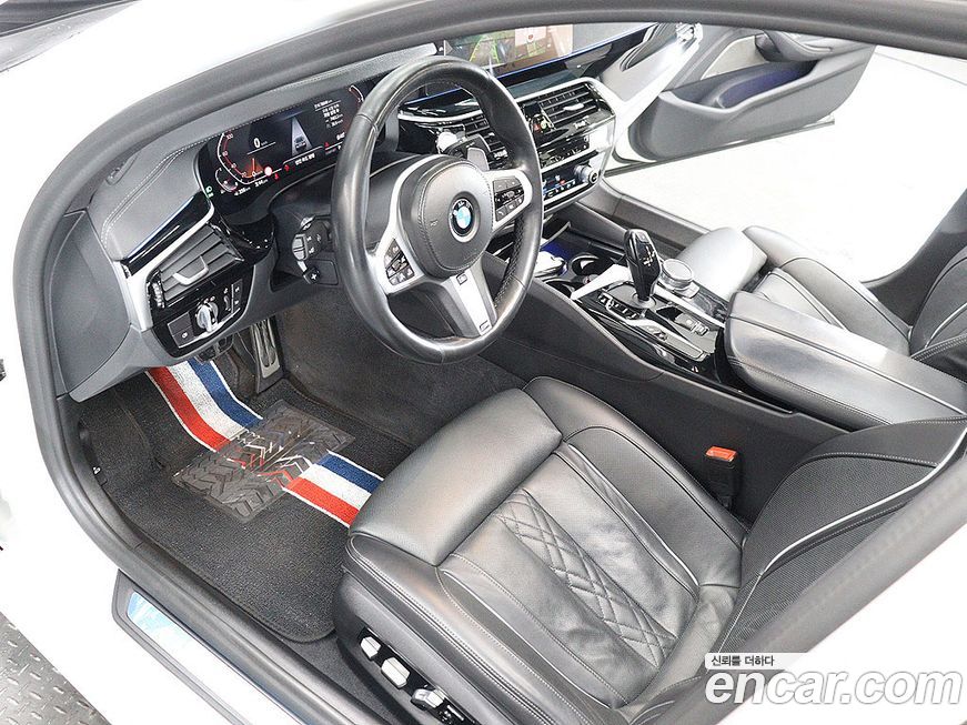 BMW 5-Series 2021