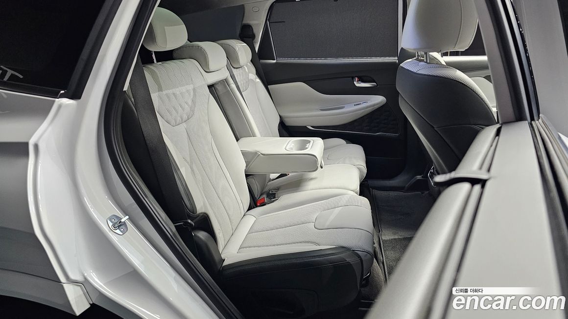 Hyundai Santafe 2023