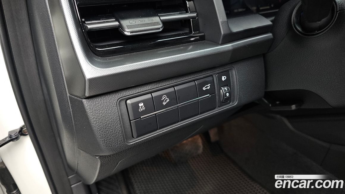 KG_Mobility_Ssangyong Rexton 2024