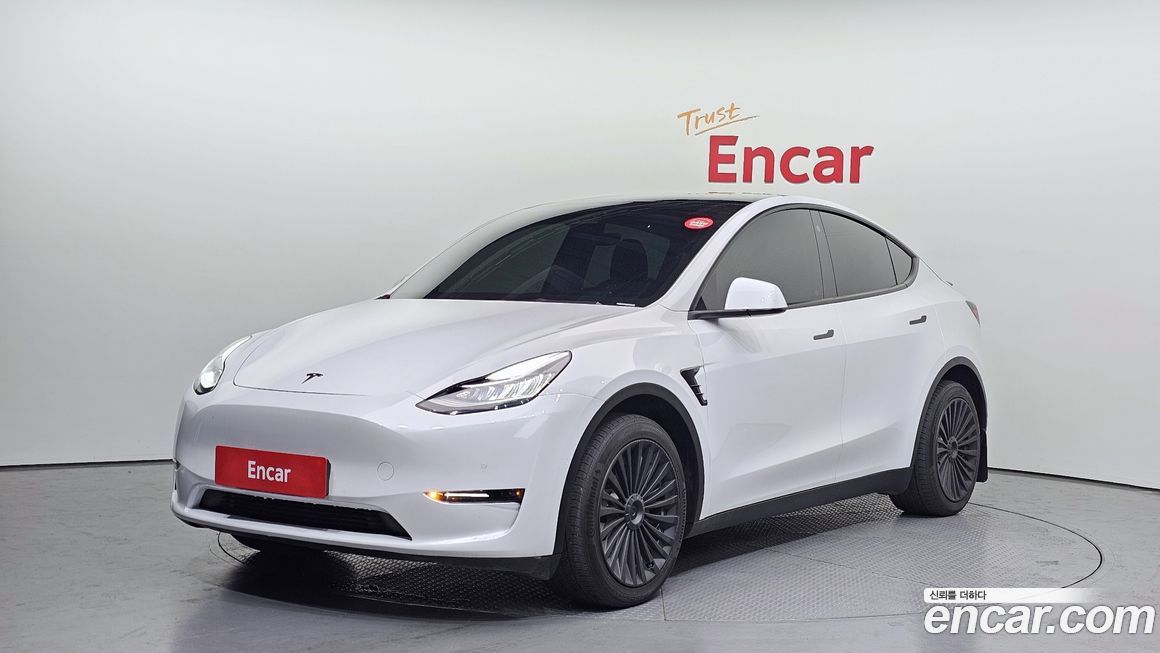 Tesla Model Y 2021