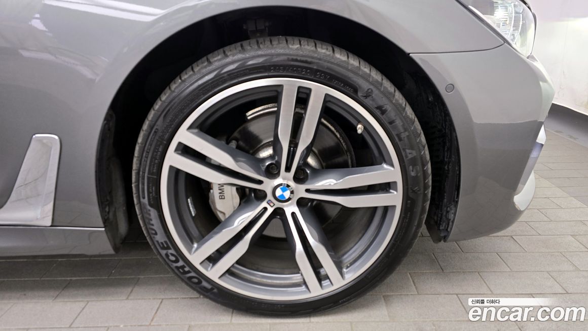 BMW 7-Series 2018